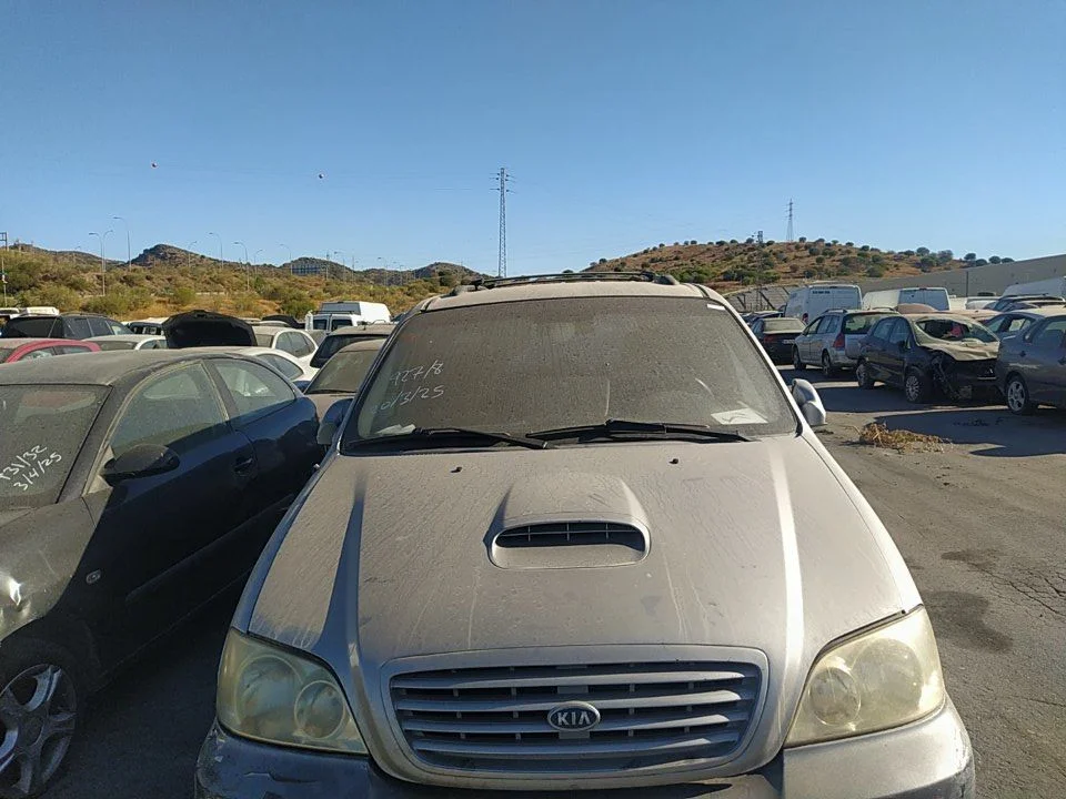 Foto de BRAZO LIMPIA DELANTERO DERECHO KIA CARNIVAL II (FL) 2.9 CRDi CAT (144 CV / 106 KW) referencia 1K52Y67321A