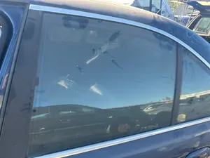 Foto de LUNA TRASERA IZQUIERDA BMW SERIE 5 TOURING (E39) 2.0 24V (150 CV / 110 KW)