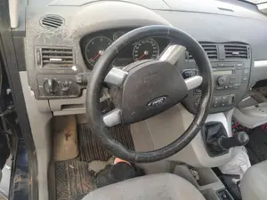 Foto de VOLANTE FORD FOCUS C-MAX (CAP)(2003) 1.8 TDCi Turbodiesel CAT (116 CV / 85 KW) referencia 1302507