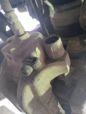 Foto de PINZA DE FRENO TRASERA IZQUIERDA BMW SERIE 7 (F01/F02) 3.0 Turbodiesel (313 CV / 230 KW) foto 2