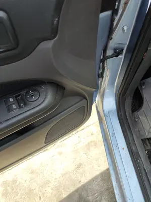 Foto de CENTRALITA CONFORT FORD FOCUS BERLINA (CAP) 1.8 TDCi Turbodiesel CAT (116 CV / 85 KW)