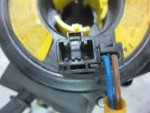 Foto de MANDO MULTIFUNCION HYUNDAI ATOS (EM) 1.1 12V CAT (63 CV / 46 KW) foto 4