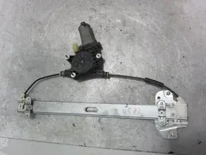 Foto de ELEVALUNAS DELANTERO IZQUIERDO HYUNDAI ACCENT (MC) 1.5 CRDi CAT (110 CV / 81 KW) referencia 824021E2XX