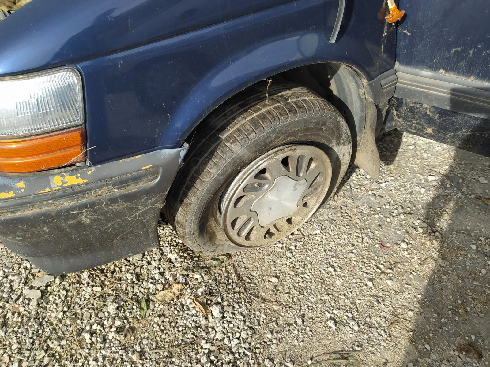 Foto de PUENTE DELANTERO CHRYSLER VOYAGER GS 2.5 Turbodiesel (116 CV / 85 KW)