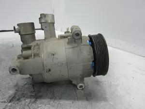 Foto de COMPRESOR AIRE ACONDICIONADO SEAT IBIZA BERLINA (6J5) referencia 5K0820803A foto 3