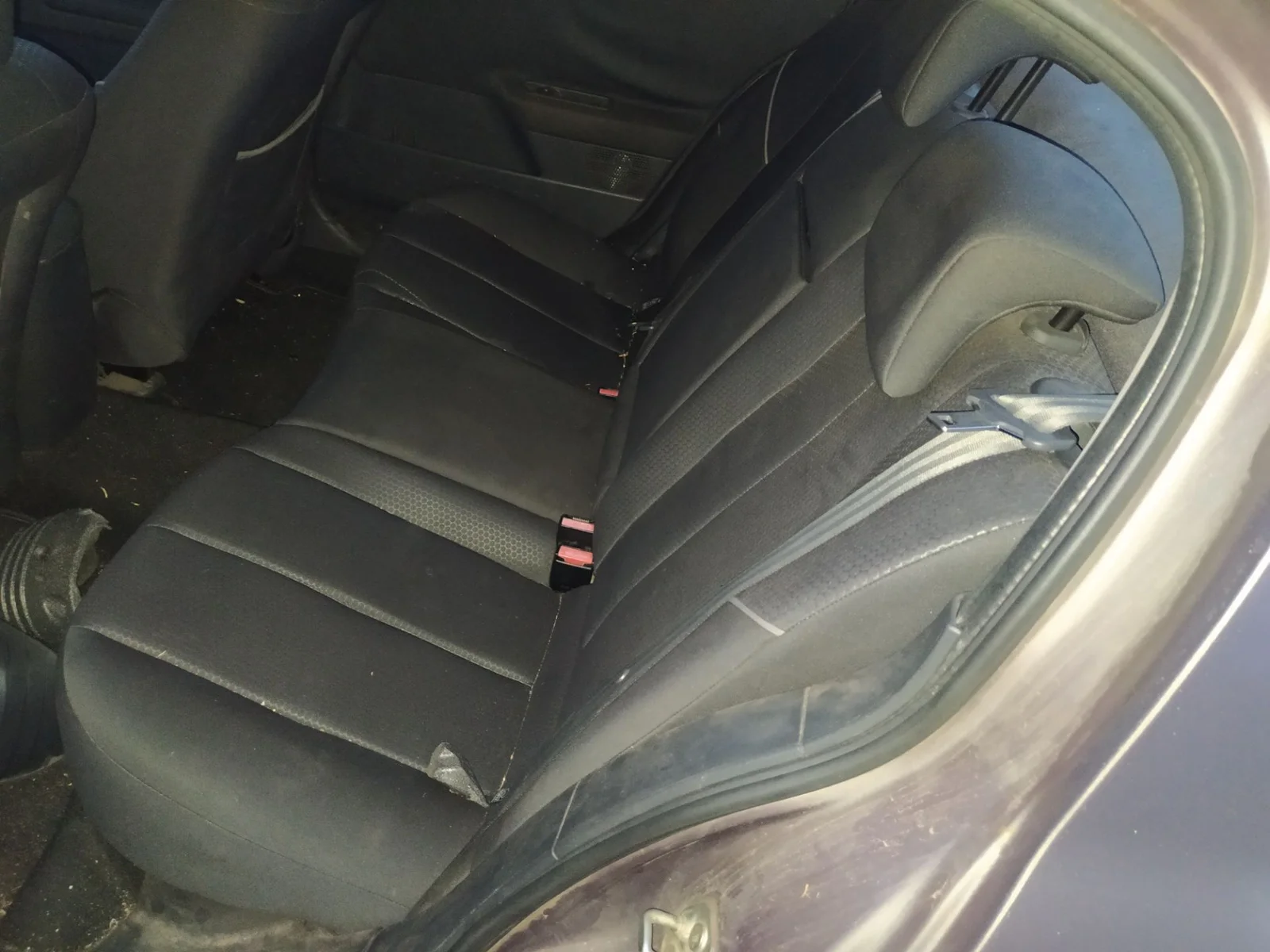 Foto de ASIENTOS TRASERO IZQUIERDO RENAULT MEGANE II CLASSIC BERLINA 1.6 16V (113 CV / 83 KW) referencia 7701056477