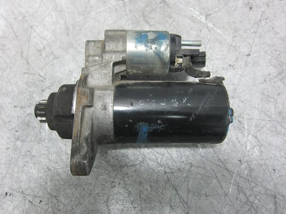 Foto de MOTOR ARRANQUE VOLKSWAGEN GOLF V (1K1)(10.2003) 1.9 TDI (105 CV / 77 KW) referencia 0001123012
