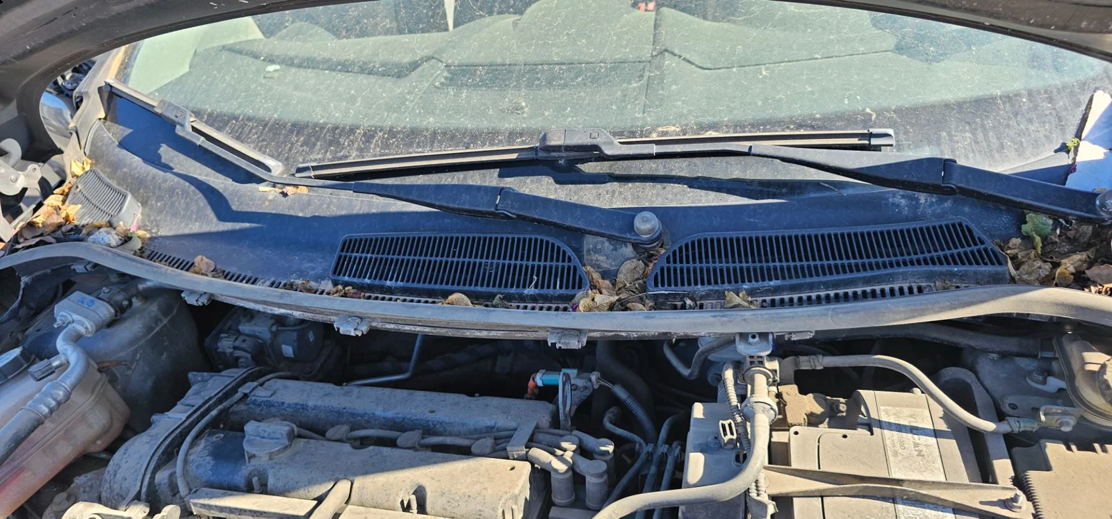 Foto de MOTOR LIMPIA DELANTERO FORD FIESTA (CNN) 1.25 16V CAT (82 CV / 60 KW)