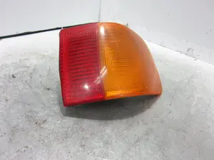 Foto de PILOTO TRASERO DERECHO AUDI 100 AVANT (C4) 2.3 (133 CV / 98 KW) referencia 138008 foto 1