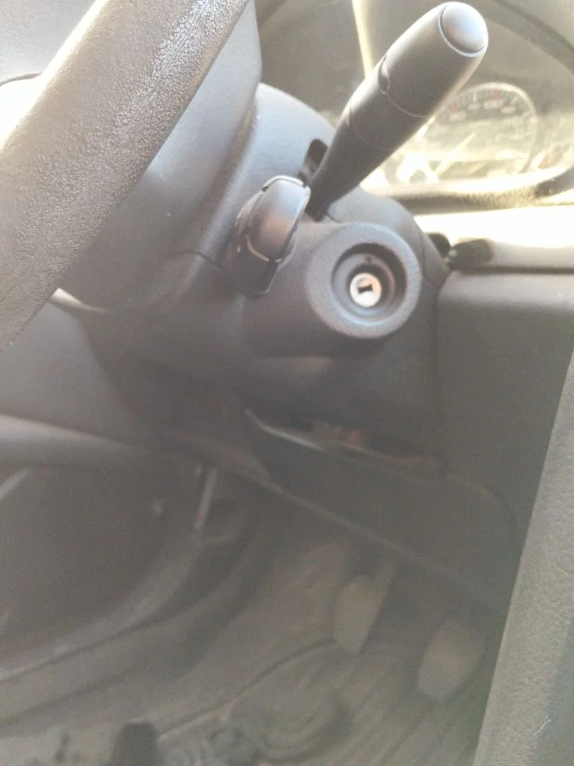 Foto de COLUMNA DIRECCION PEUGEOT 407 1.6 HDi FAP CAT (9HZ / DV6TED4) (109 CV / 80 KW) referencia 4123EW