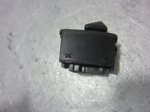 Foto de MANDO RETROVISOR BMW SERIE 3 BERLINA (E46) 2.0 16V Diesel CAT (136 CV / 100 KW) referencia 613183736919 foto 4