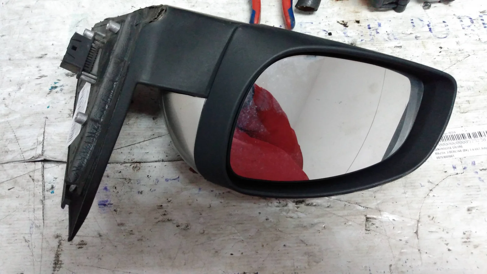 Foto de RETROVISOR IZQUIERDO OPEL VECTRA C BERLINA 2.2 16V DTI CAT (Y 22 DTR / L50) (125 CV / 92 KW) referencia 24436145