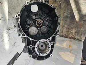 Foto de CAJA CAMBIOS VOLKSWAGEN PASSAT BERLINA (3C2) 2.0 TDI (140 CV / 103 KW) referencia HDV foto 3