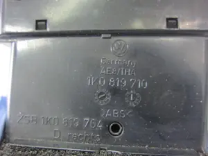 Foto de REJILLA AIREADORA VOLKSWAGEN GOLF V (1K1)(10.2003) 2.0 TDI (140 CV / 103 KW) referencia 1K0819710 foto 3