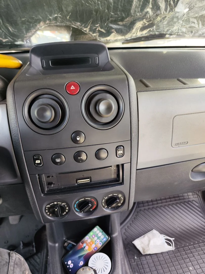 Foto de CONSOLA CENTRAL CITROEN BERLINGO 2.0 HDi CAT (RHY / DW10TD) (90 CV / 66 KW)