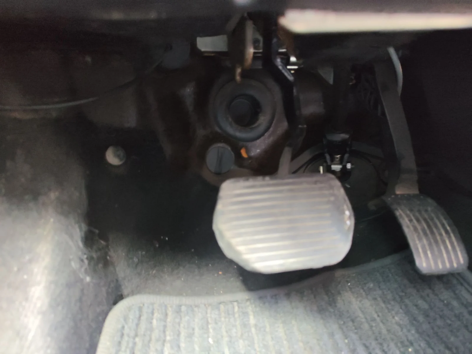 Foto de PEDAL FRENO CITROEN GRAND C4 PICASSO 1.6 16V HDi FAP (109 CV / 80 KW)