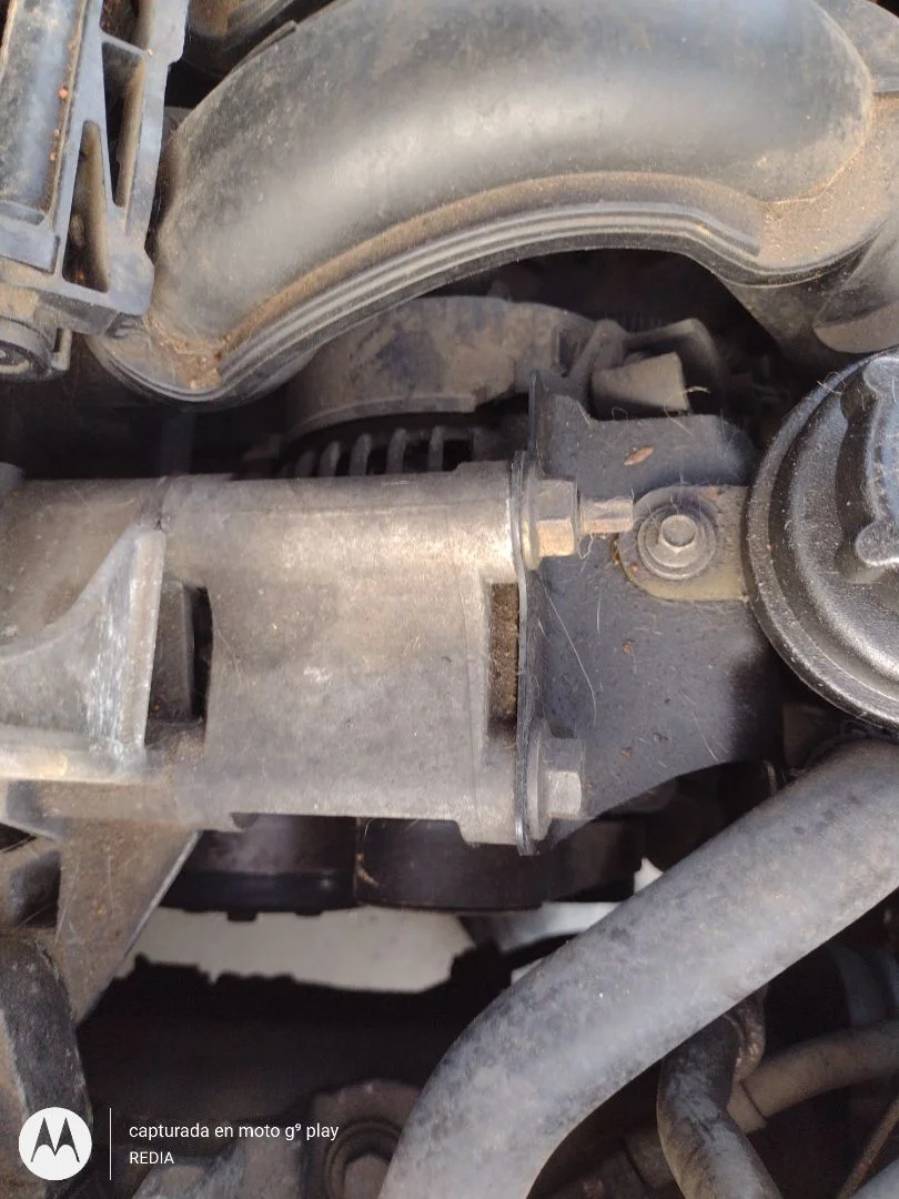 Foto de ALTERNADOR FORD FOCUS SPORTBREAK (CAP) 1.6 16V CAT (101 CV / 74 KW) referencia 1708472