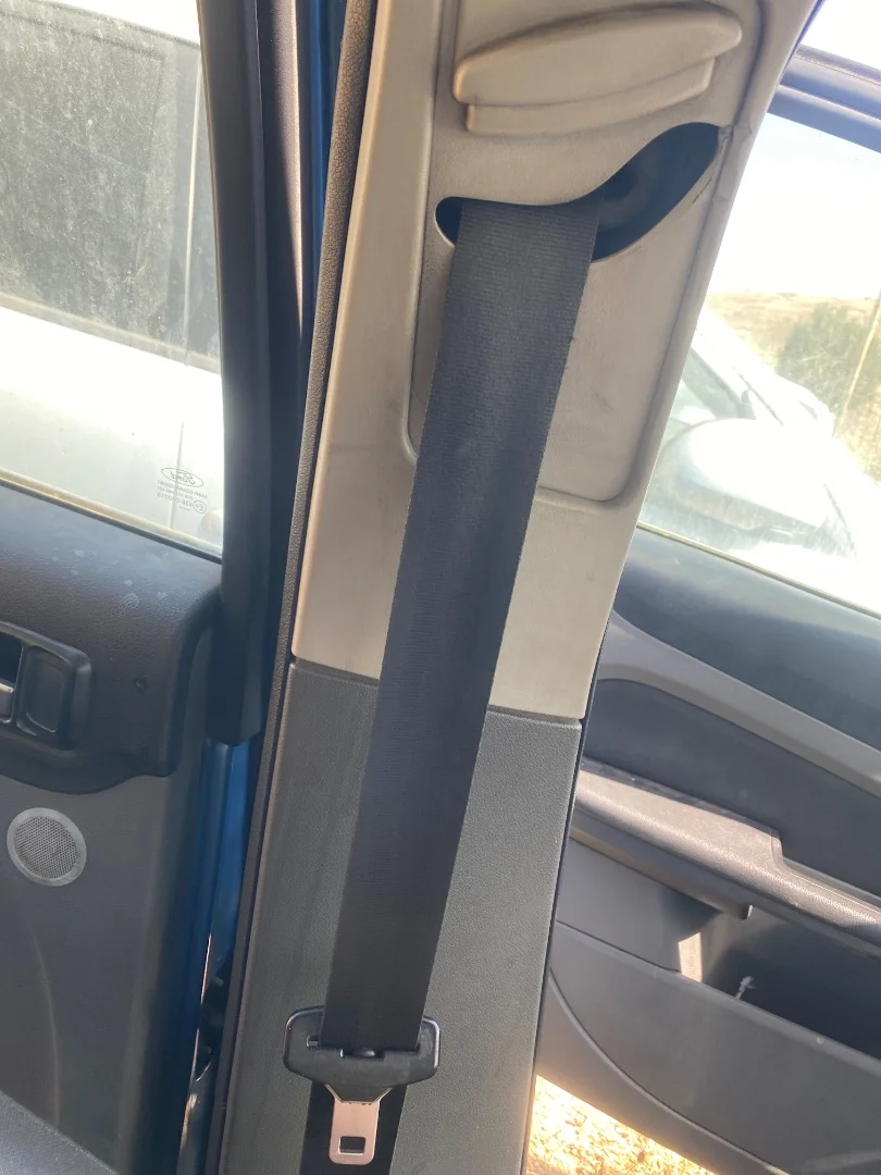 Foto de CINTURON SEGURIDAD DELANTERO IZQUIERDO FORD FOCUS BERLINA (CB4) 1.6 TDCi CAT (109 CV / 80 KW) referencia 1480174