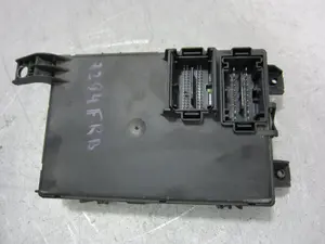 Foto de CAJA RELES / FUSIBLES OPEL CORSA D 1.2 16V CAT (Z 12 XEP / LB4) (80 CV / 59 KW) referencia 28084929 foto 2