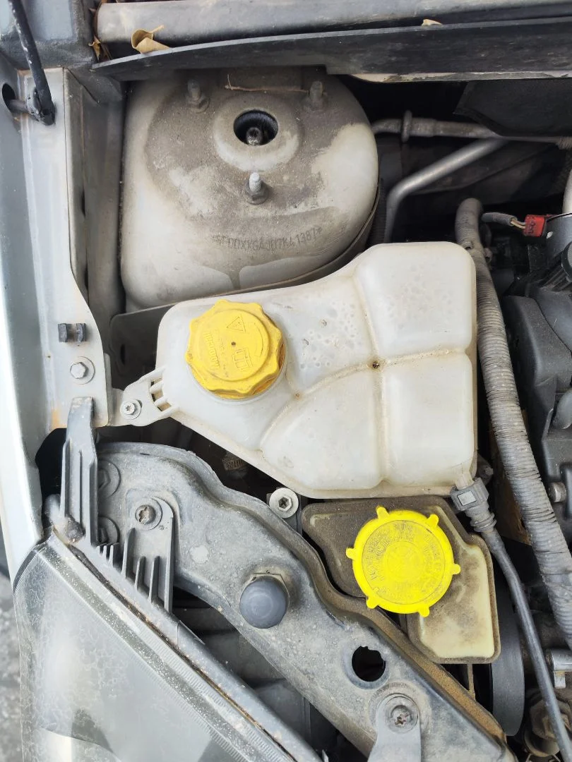 Foto de DEPOSITO EXPANSION FORD FIESTA (CBK) 1.4 TDCi CAT (68 CV / 50 KW) referencia 1436172