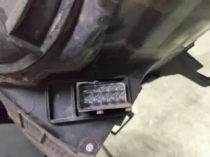 Foto de FARO DERECHO OPEL MERIVA B foto 6