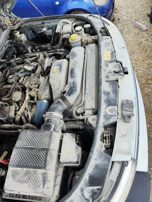 Foto de PANEL FRONTAL LAND ROVER DISCOVERY 2.7 Td V6 CAT (190 CV / 140 KW)
