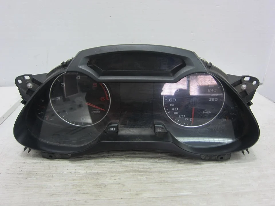Foto de CUADRO INSTRUMENTOS AUDI A4 AVANT (8K5) 2.0 16V TDI (143 CV / 105 KW) referencia 8K0920930C