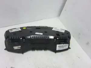 Foto de CUADRO INSTRUMENTOS AUDI A4 AVANT (8W5) referencia 8W5920941 foto 6