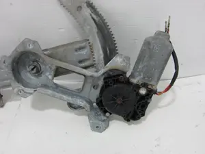 Foto de ELEVALUNAS DELANTERO DERECHO MG ROVER ROVER 200 (XW) 1.6 (122 CV / 90 KW) referencia 10172 foto 2