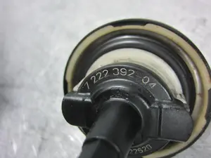 Foto de TAPON COMBUSTIBLE BMW SERIE 1 BERLINA 5P (F20) 2.0 Turbodiesel (116 CV / 85 KW) referencia 722239204 foto 2