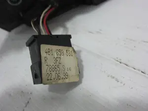 Foto de RETROVISOR IZQUIERDO AUDI A6 BERLINA (4B2) 2.5 V6 24V TDI (150 CV / 110 KW) referencia 4B1858531 foto 4