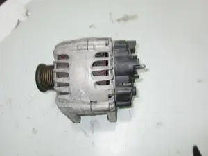 Foto de ALTERNADOR RENAULT MEGANE III COUPE referencia 2606154D foto 3