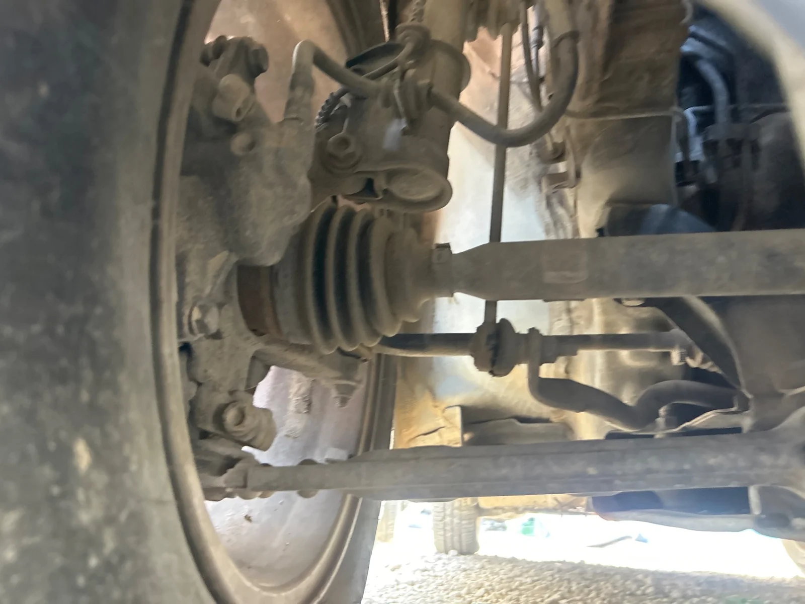 Foto de BRAZO SUSPENSION DELANTERO DERECHO OPEL CORSA D 1.3 16V CDTI (75 CV / 55 KW)