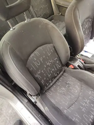 Foto de ASIENTO DELANTERO DERECHO PEUGEOT 206 1.6 16V CAT (109 CV / 80 KW) foto 2