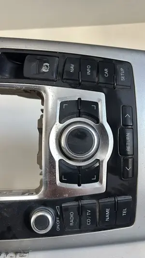 Foto de CONSOLA CENTRAL AUDI A6 AVANT (4F5) referencia 4F2857951 foto 7