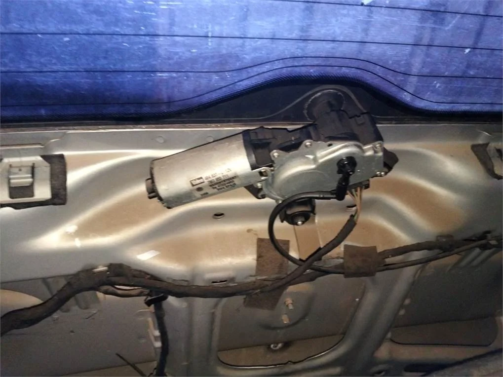 Foto de MOTOR LIMPIA TRASERO SEAT ALHAMBRA (7V9)