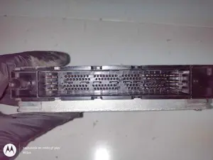 Foto de CENTRALITA MOTOR UCE VOLVO XC70 2.4 Diesel CAT (163 CV / 120 KW) referencia 0281010319 foto 4