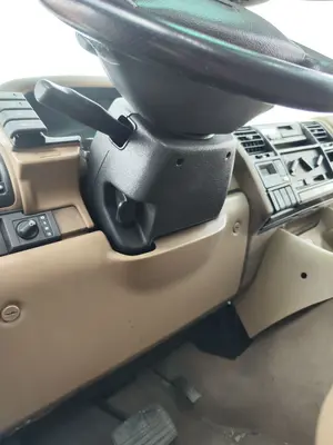 Foto de COLUMNA DIRECCION LAND ROVER DISCOVERY (LT) 4.0 V8 CAT (185 CV / 136 KW)