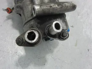 Foto de COMPRESOR AIRE ACONDICIONADO CITROEN C3 PLURIEL referencia SD6V121450 foto 3