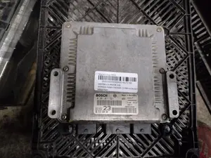 Foto de CENTRALITA MOTOR UCE CITROEN XSARA PICASSO referencia 0281011521 foto 2