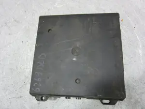 Foto de CAJA RELES / FUSIBLES SEAT IBIZA (6L1) 1.9 SDI (64 CV / 47 KW) referencia 6Q1937049D foto 1