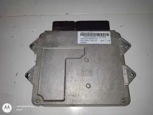 Foto de CENTRALITA MOTOR UCE OPEL CORSA C 1.3 16V CDTI CAT (Z 13 DT / LN9) (69 CV / 51 KW) referencia 55194018 foto 4