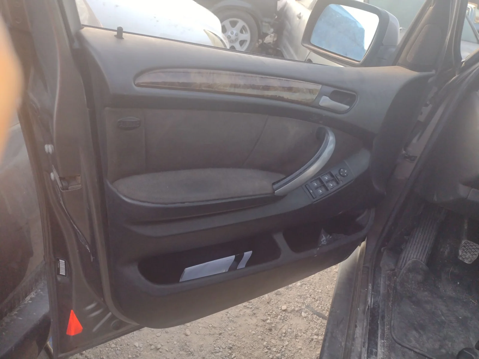 Foto de ELEVALUNAS DELANTERO IZQUIERDO BMW SERIE X5 (E53) 3.0 Turbodiesel CAT (218 CV / 160 KW)