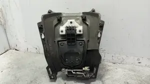 Foto de TAPA EXTERIOR COMBUSTIBLE HONDA FORZA NSS 125 125 cm3 - 11 kW (15 CV / 11 KW) referencia 64450-KSVJ-01 foto 2