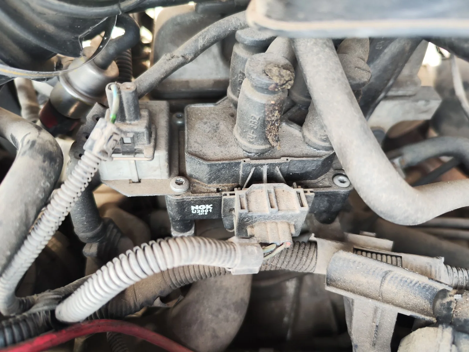 Foto de BOBINA ENCENDIDO FORD FOCUS BERLINA (CAK) 1.6 16V CAT (101 CV / 74 KW)