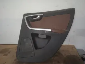 Foto de GUARNECIDO PUERTA TRASERA DERECHA VOLVO XC60 3.0 Turbo CAT (305 CV / 224 KW) referencia 30766413