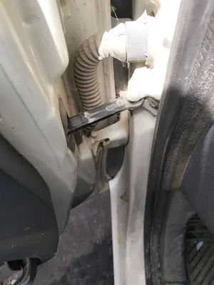 Foto de RETENEDOR PUERTA FORD TRANSIT CONNECT (TC7) 1.8 TDCi CAT (110 CV / 81 KW) referencia 5188590
