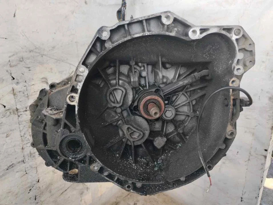 Foto de CAJA CAMBIOS RENAULT LAGUNA (B56) 2.2 Turbodiesel (113 CV / 83 KW) referencia PK1AA071