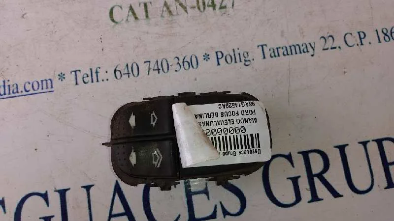 Foto de MANDO ELEVALUNAS DELANTERO IZQUIERDO FORD FOCUS BERLINA (CAK) referencia 98AG14529AC