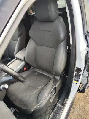 Foto de ASIENTO DELANTERO IZQUIERDO LAND ROVER RANGE ROVER EVOQUE 2.0 Td4 CAT (150 CV / 110 KW) foto 3